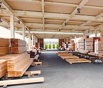 最新鋭の自社プレカット工場で、高品質な住まいを。