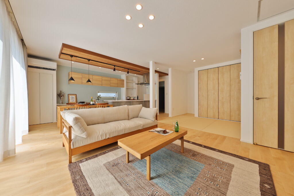 快適で心地良い 自然素材の壁・無垢フローリング