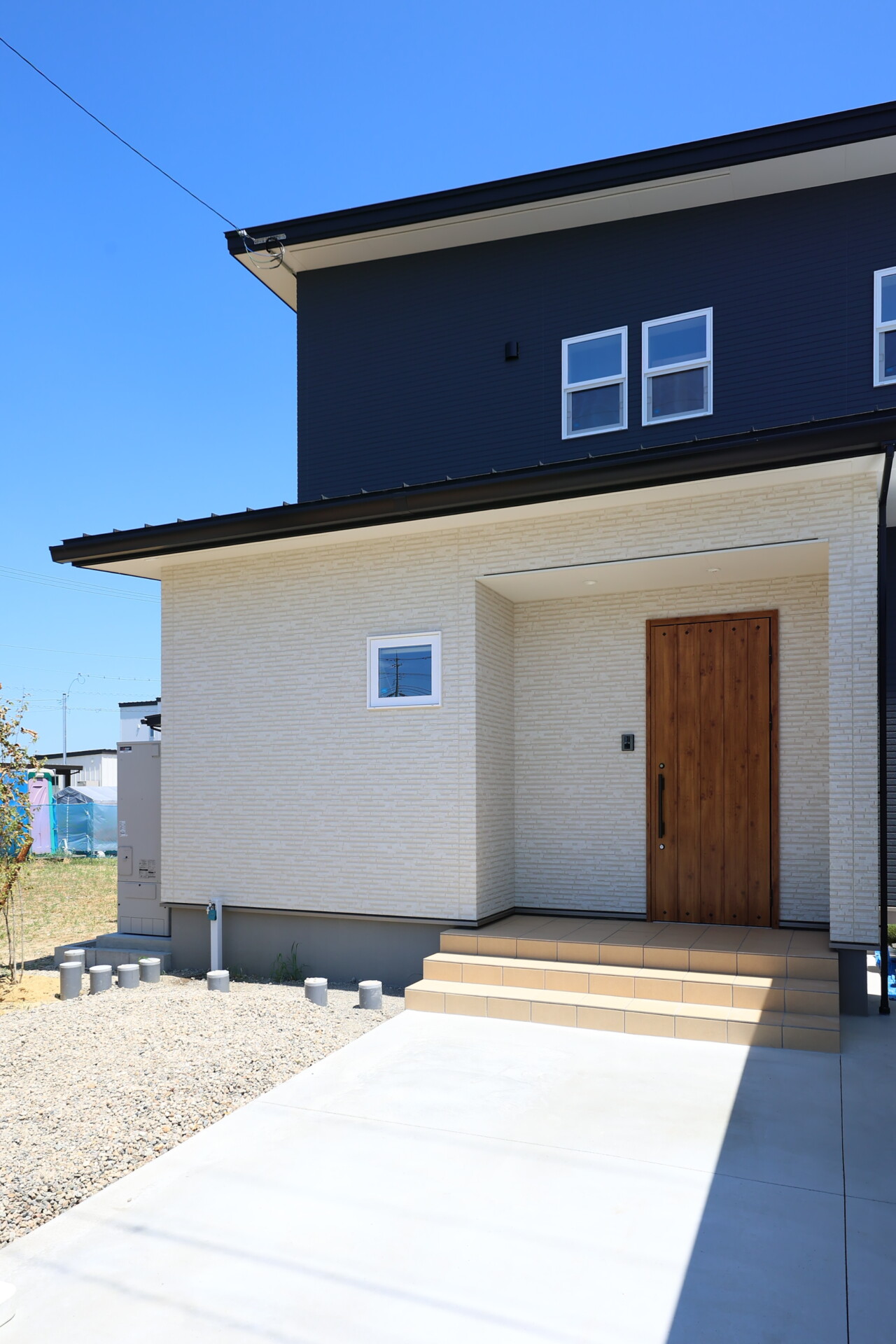 夏も冬も快適に過ごせる高性能な回遊動線のある家