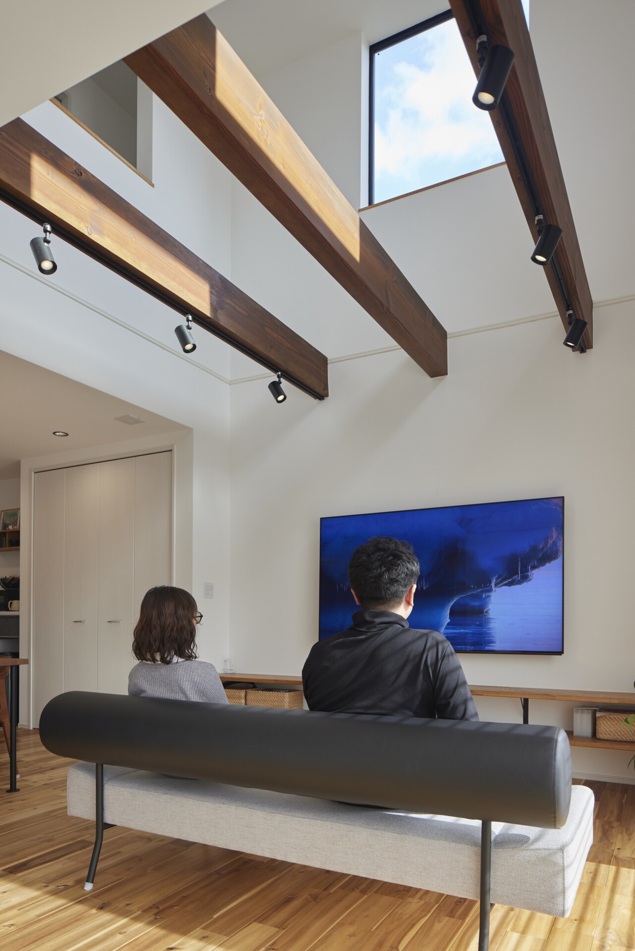 年中半袖・短パンで快適に過ごせる開放感抜群の家