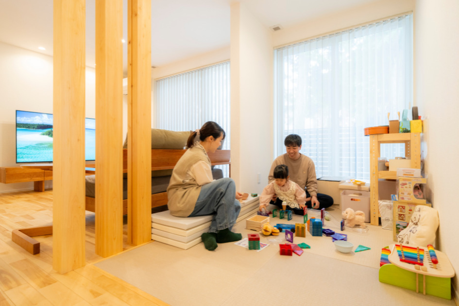 家族みんなのスタディコーナーと快適動線が魅力の平屋