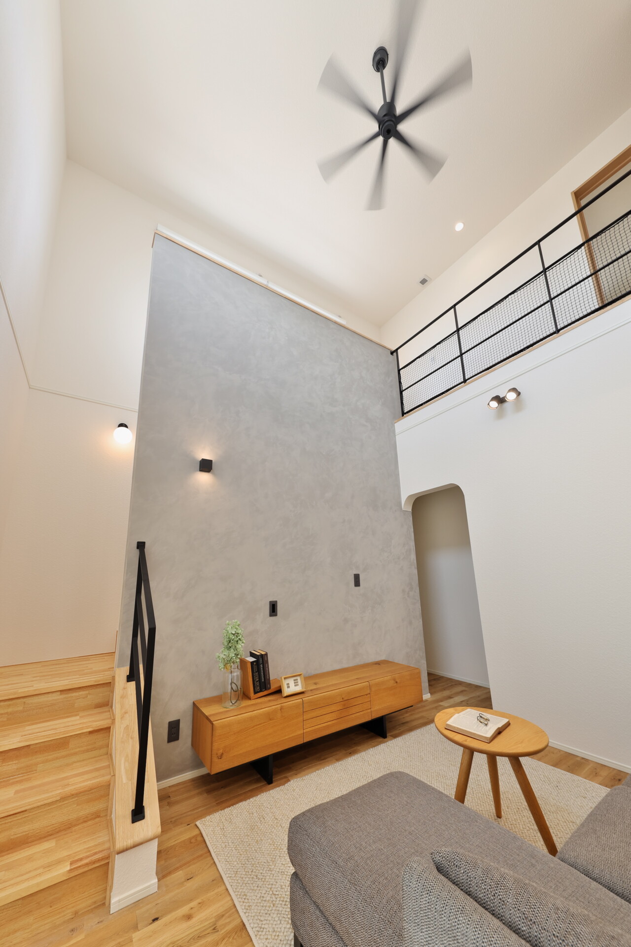 洗練されたインテリアや開放感が魅力の住まい